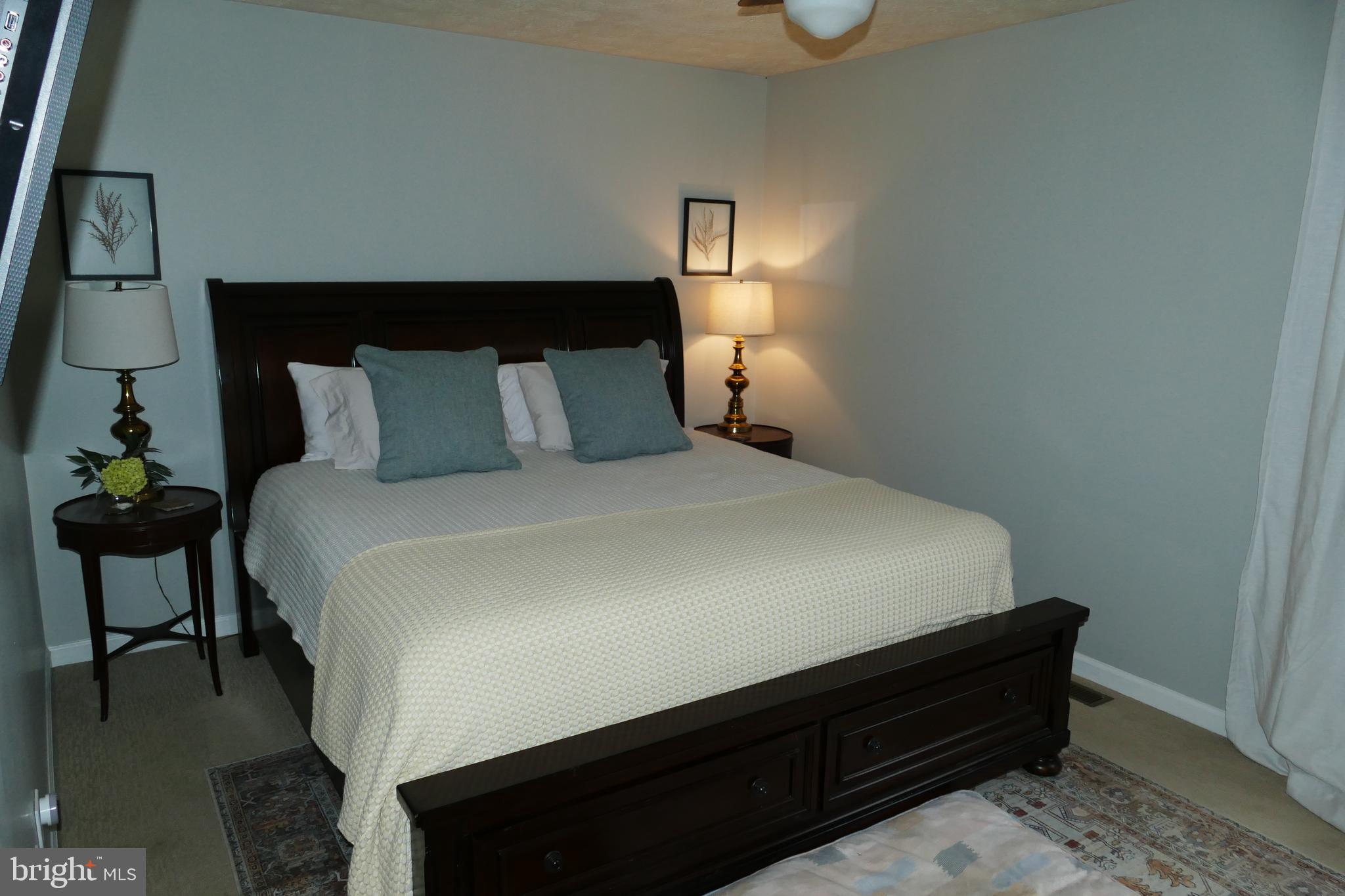 ROCK CREEK LANDING - Residential