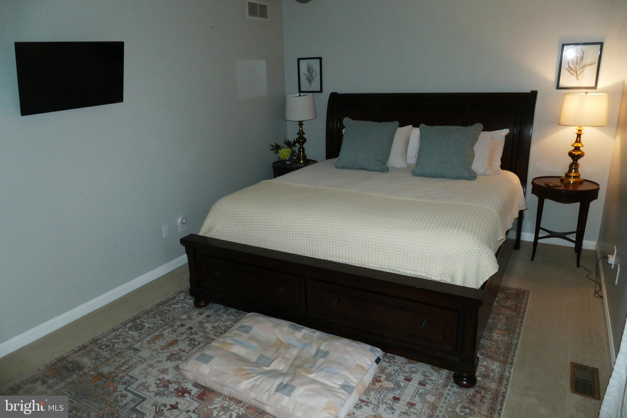 ROCK CREEK LANDING - Residential