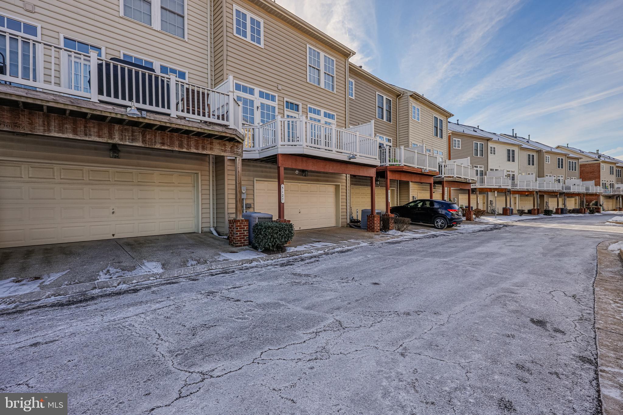 HONEYGO VILLAGE - Residential