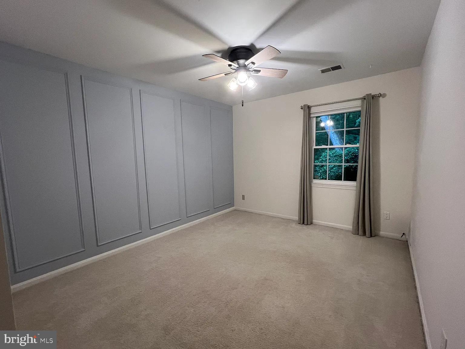 LAKESHORE - Residential Lease