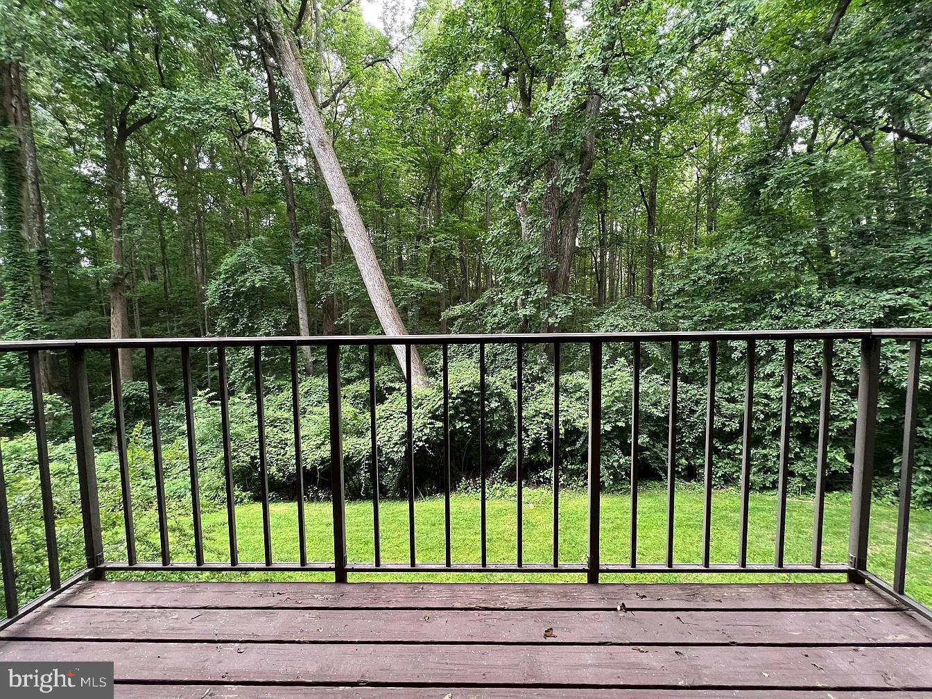 LAKESHORE - Residential Lease