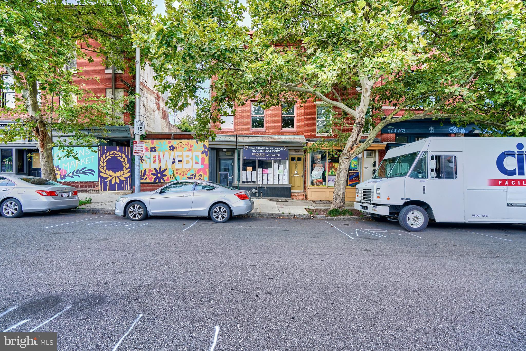 1108 HOLLINS STREET