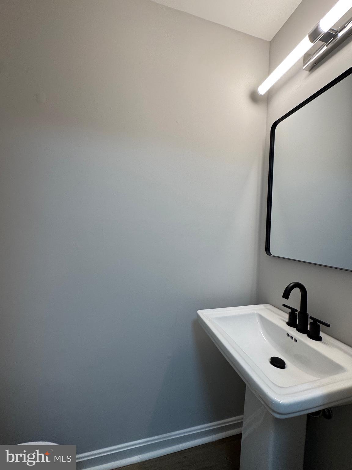 8102 MALLARD SHORE DRIVE