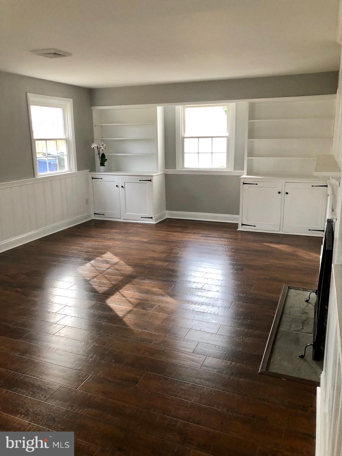 OVERLOOK HILLS - Residential