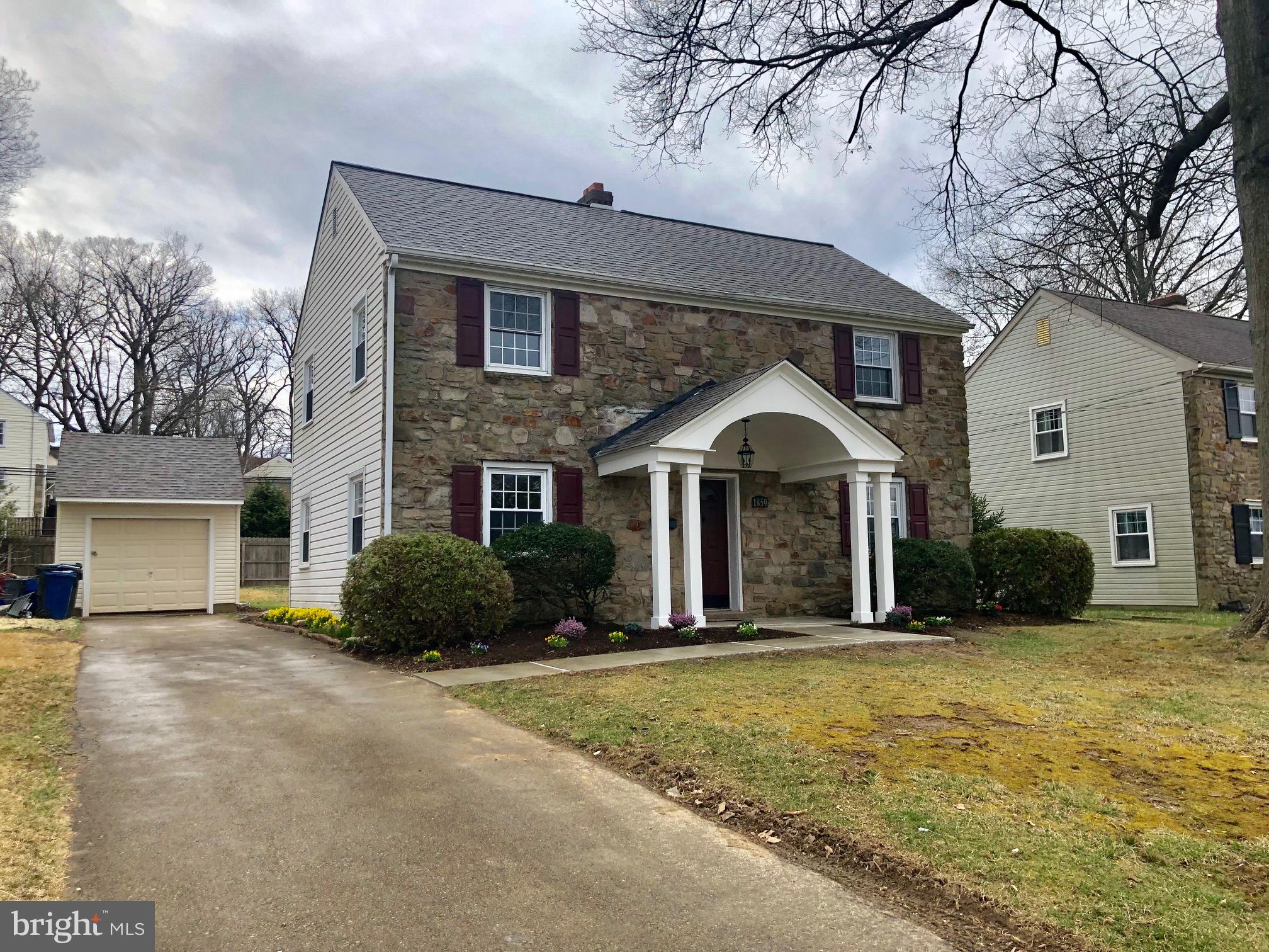 OVERLOOK HILLS - Residential