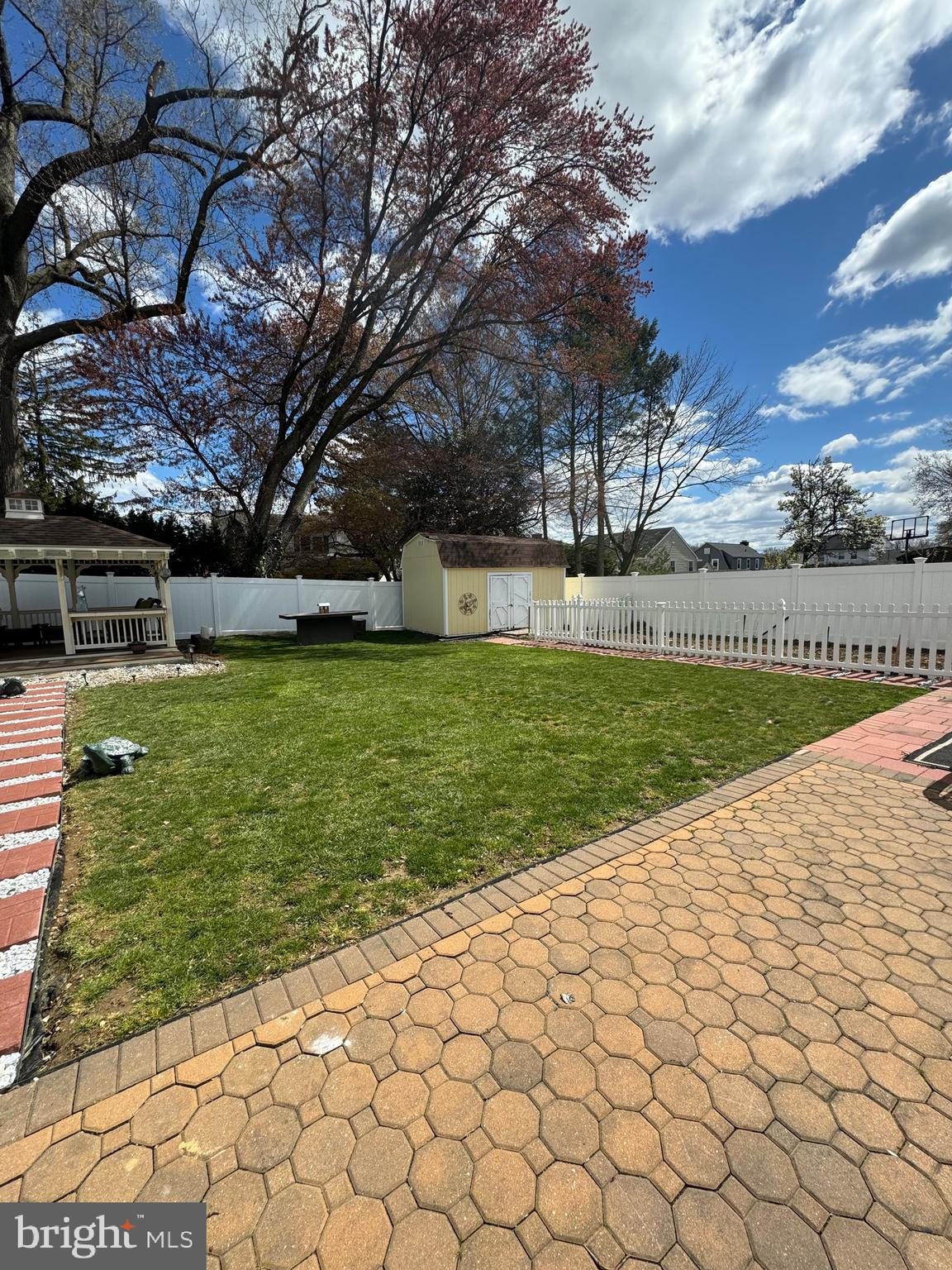 KREWSTOWN - Residential