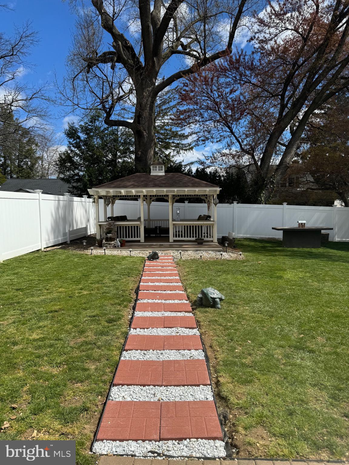 KREWSTOWN - Residential