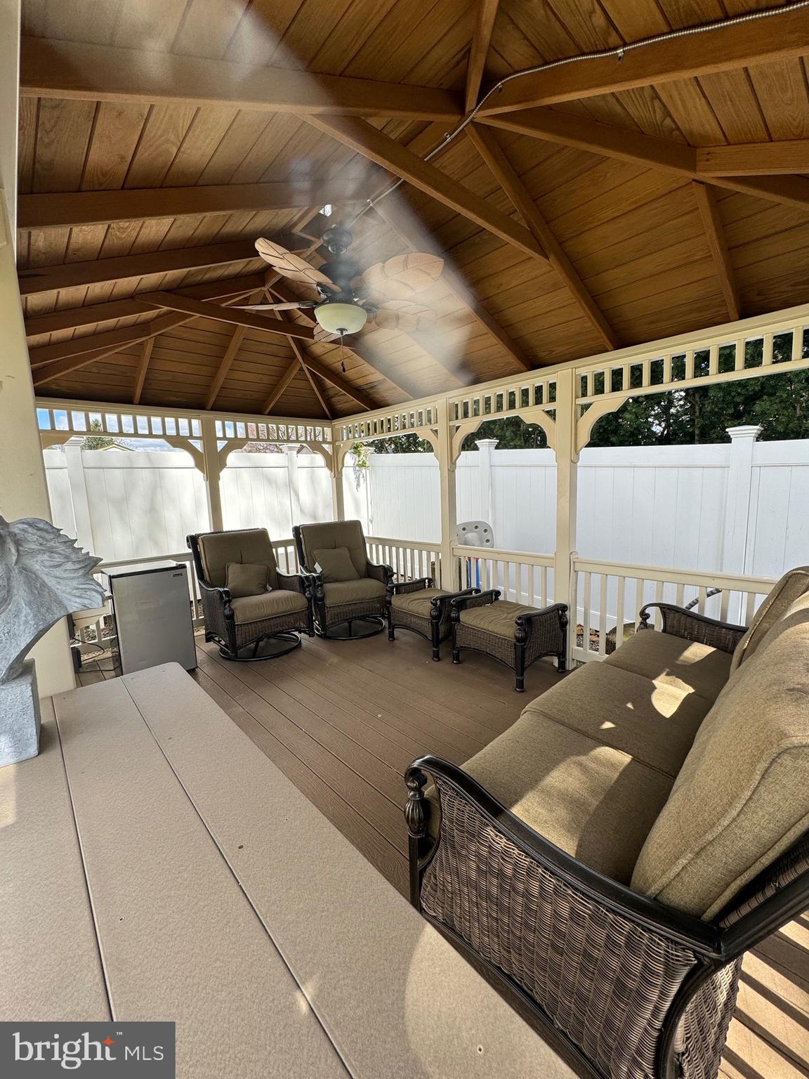 KREWSTOWN - Residential