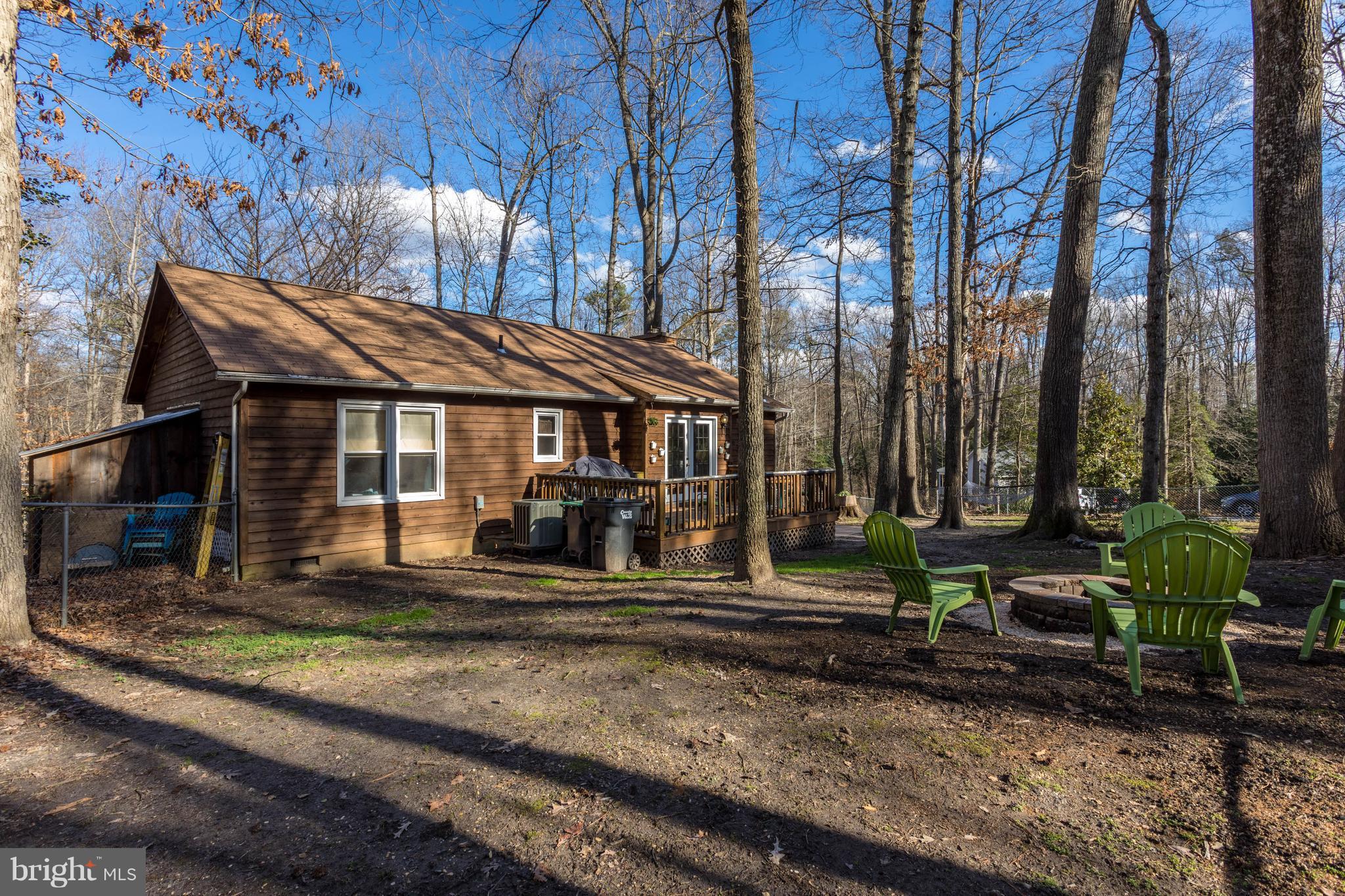 LAKE CAROLINE - Residential