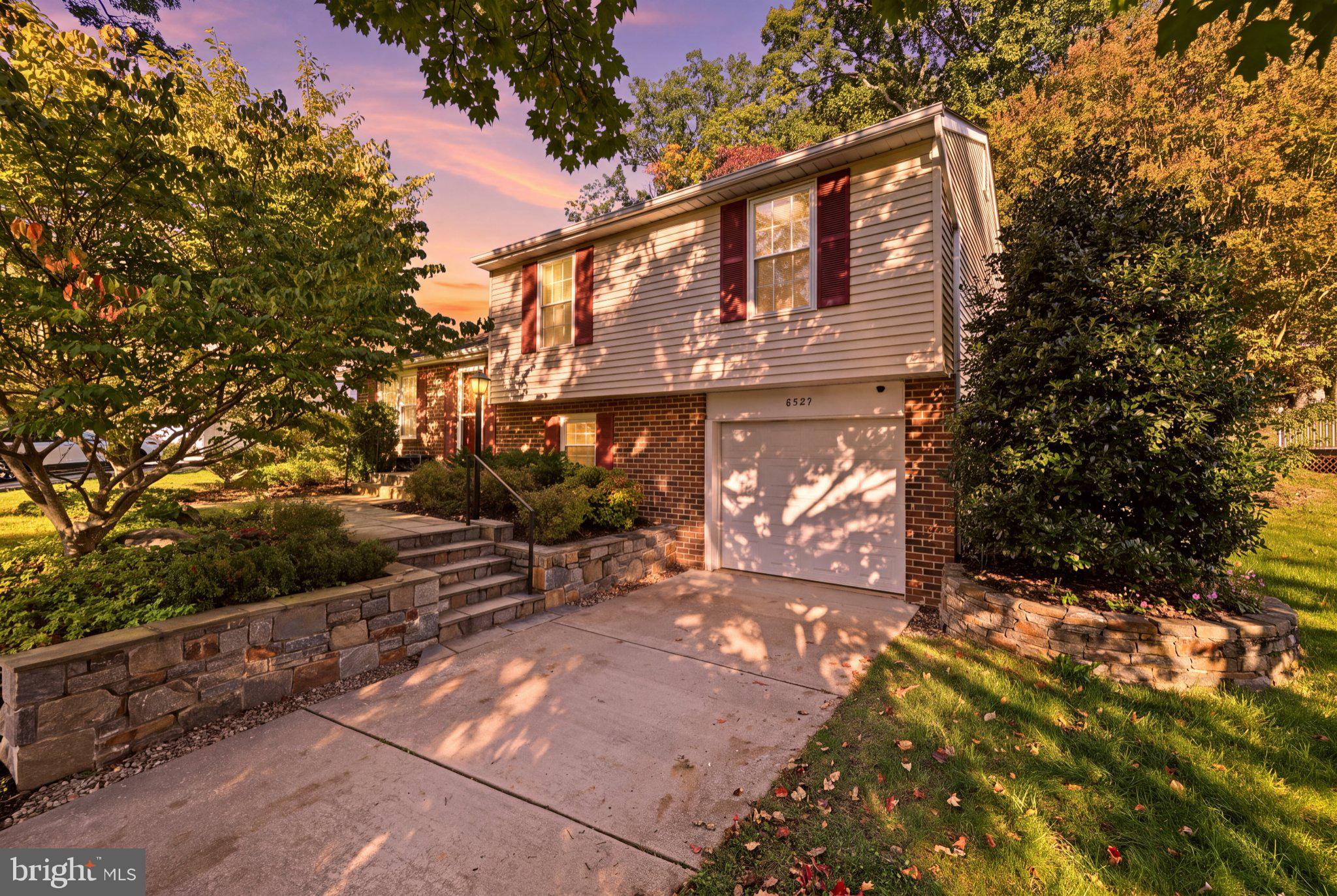 8523 HAYSHED LANE