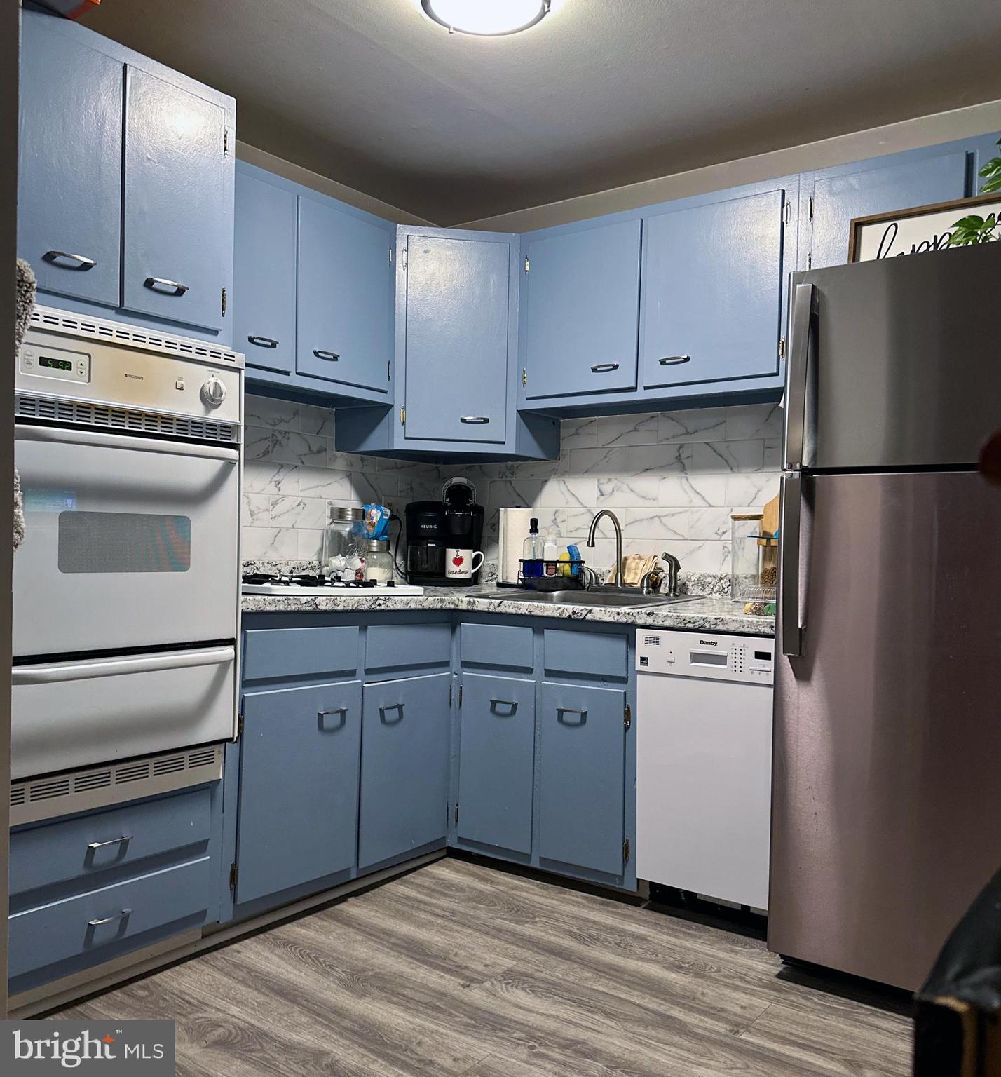 ROXBOROUGH - Residential Lease