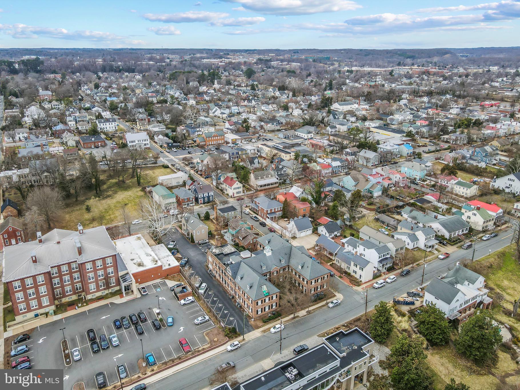 MARY WASHINGTON SQUARE - Residential