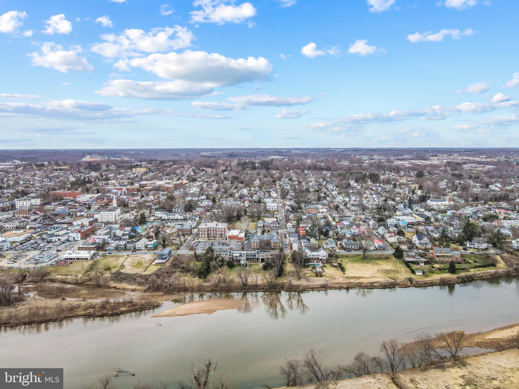 MARY WASHINGTON SQUARE - Residential