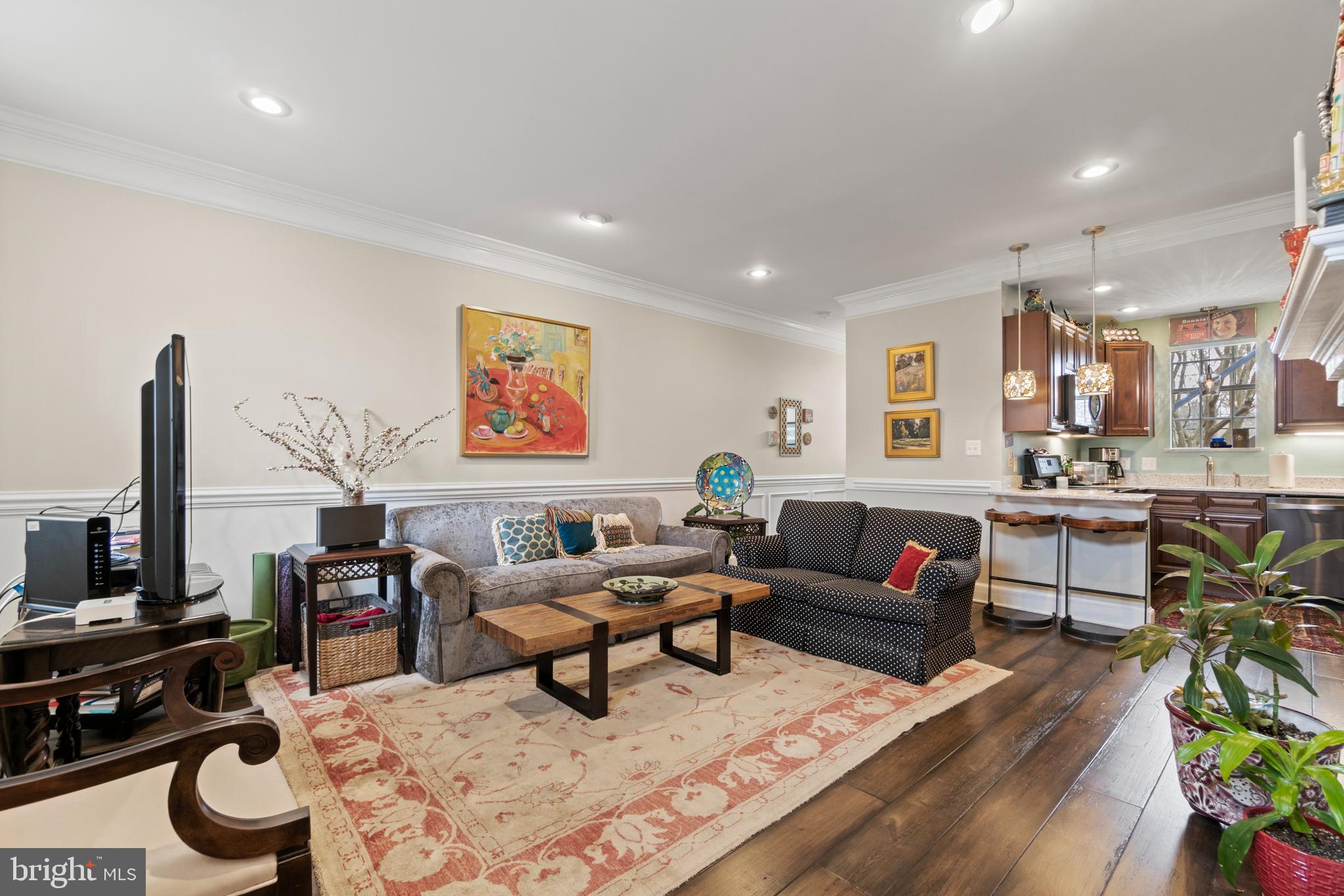 MARY WASHINGTON SQUARE - Residential