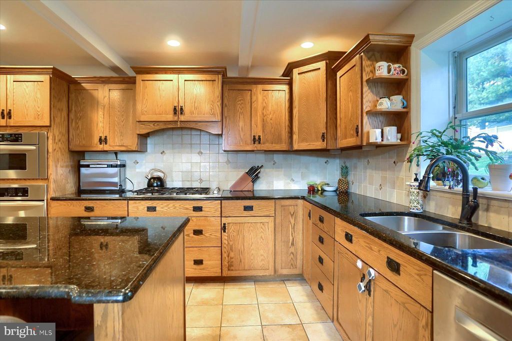 Photo of 2577 Split Rail Drive, East Petersburg, PA 17520 (MLS # PALA2043100)