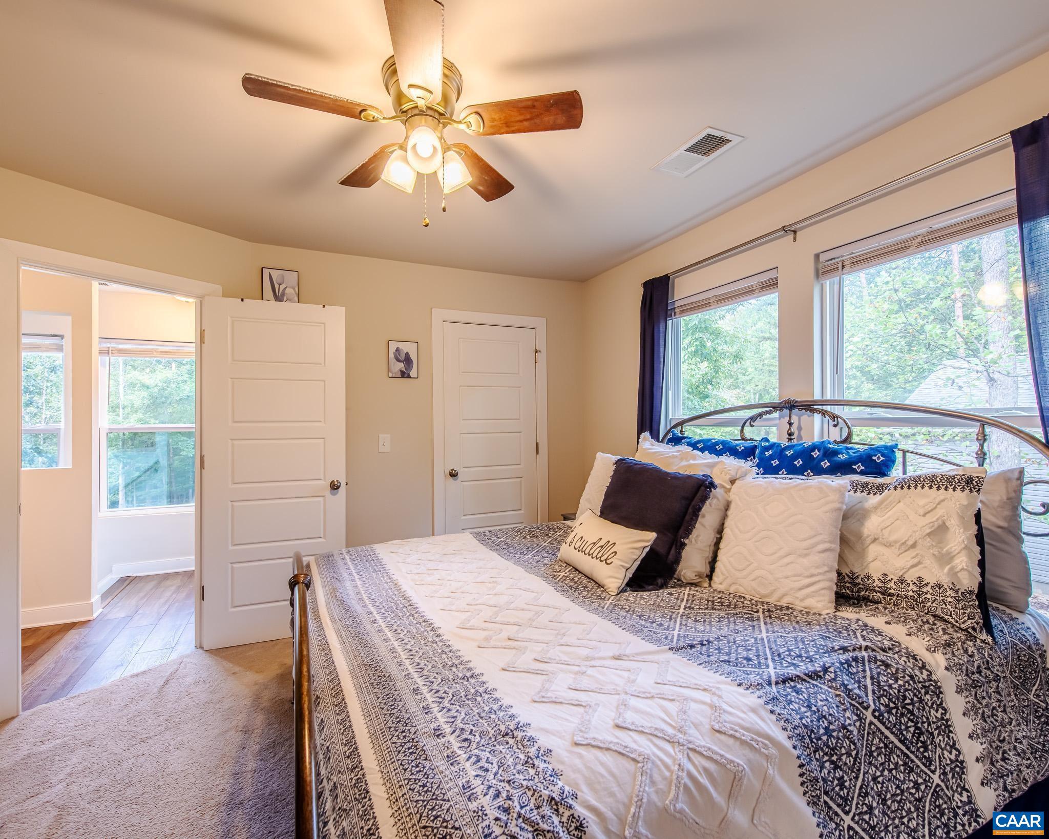 LAKE MONTICELLO - Residential