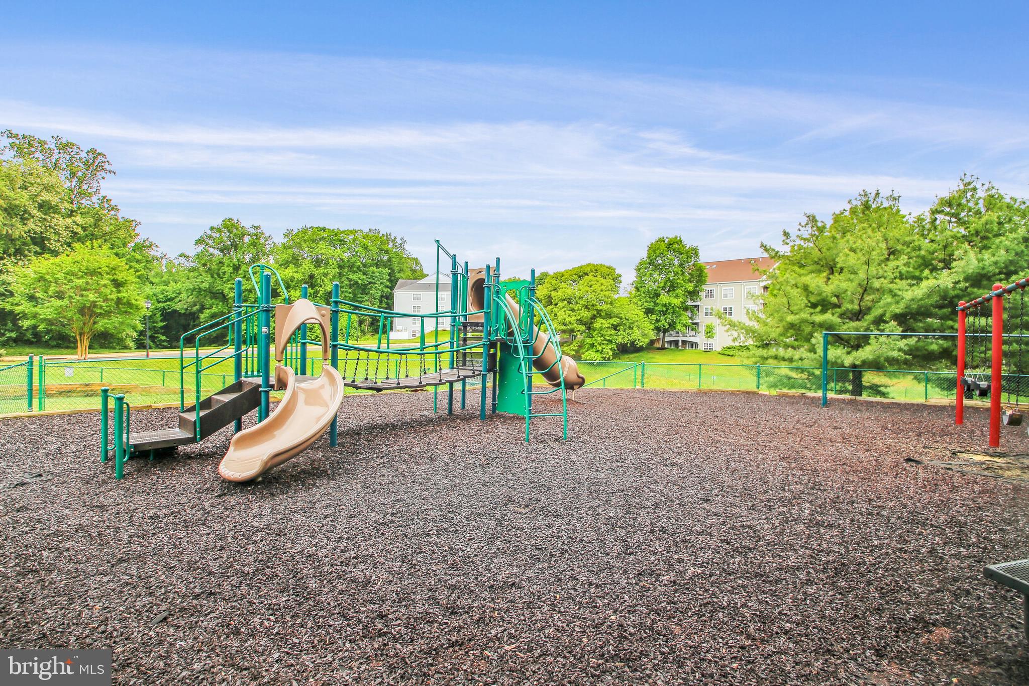 WINDGATE CONDO - Residential