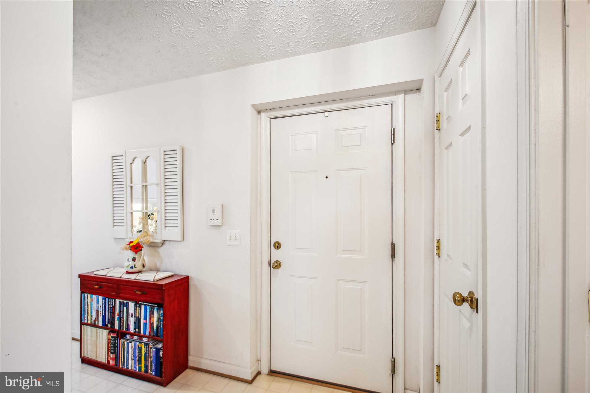 WINDGATE CONDO - Residential