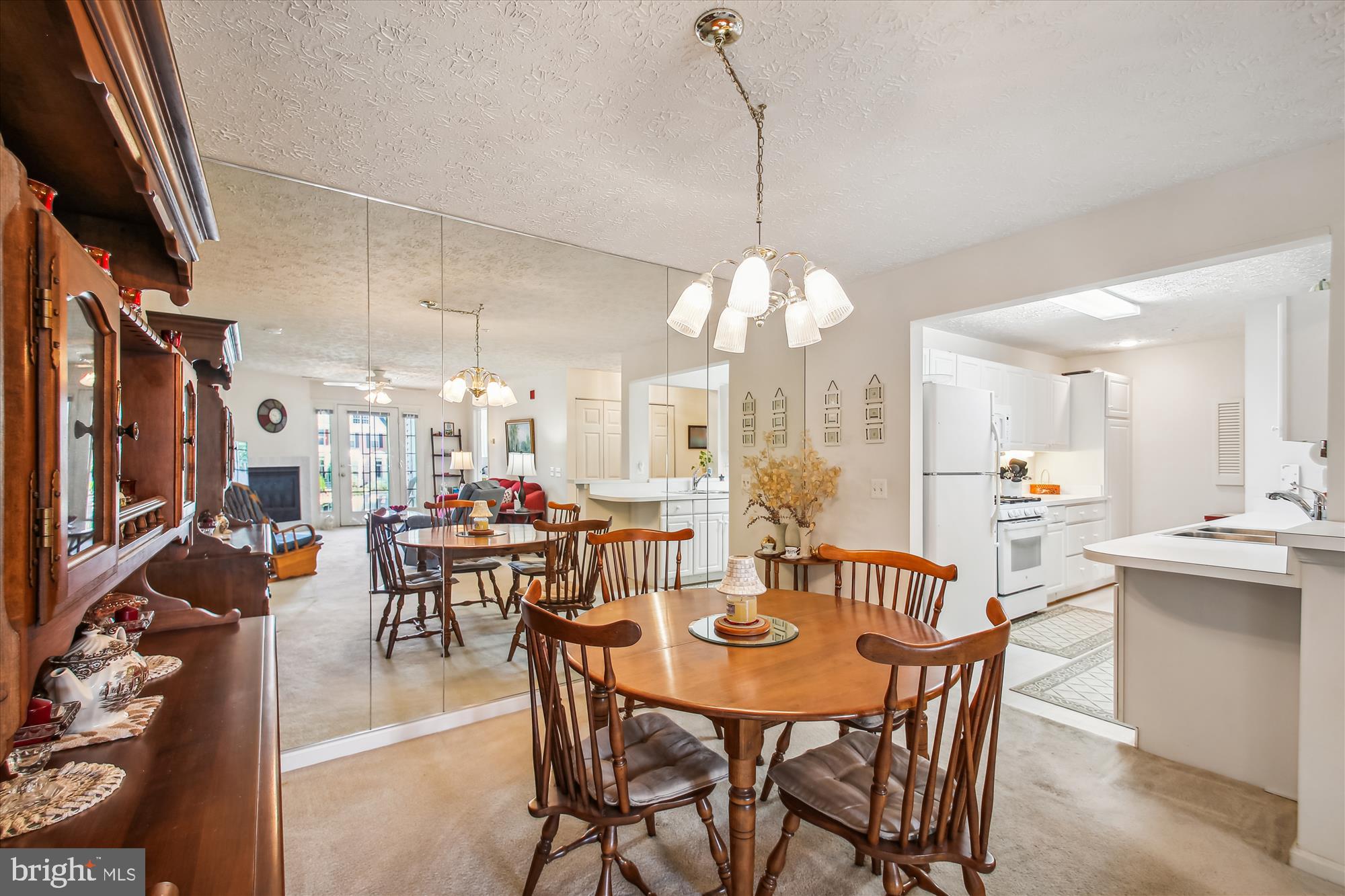 WINDGATE CONDO - Residential