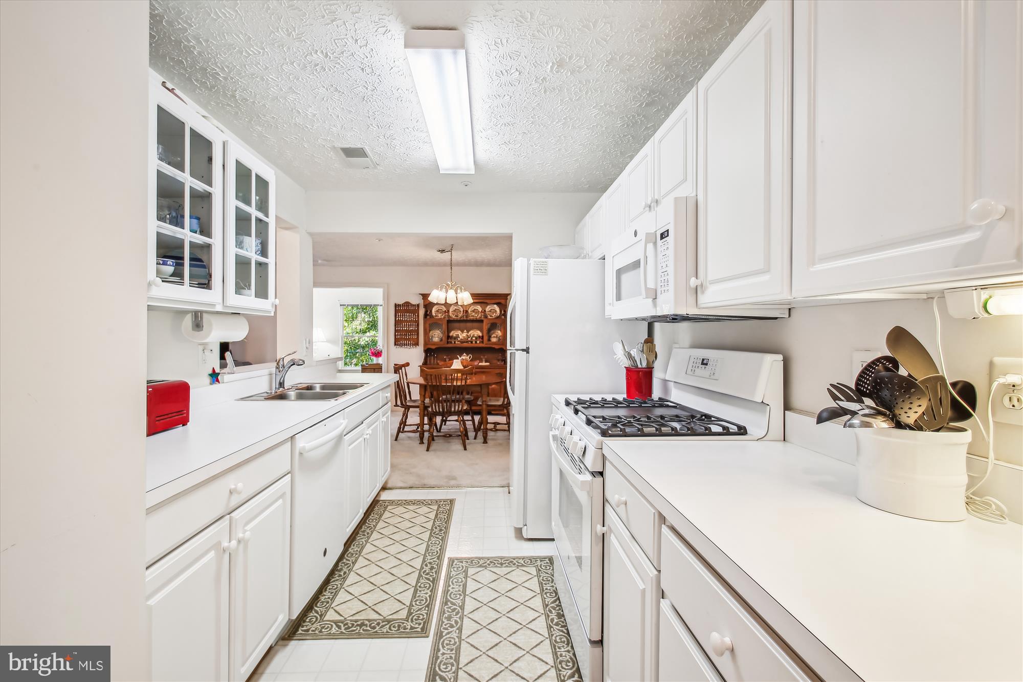 WINDGATE CONDO - Residential