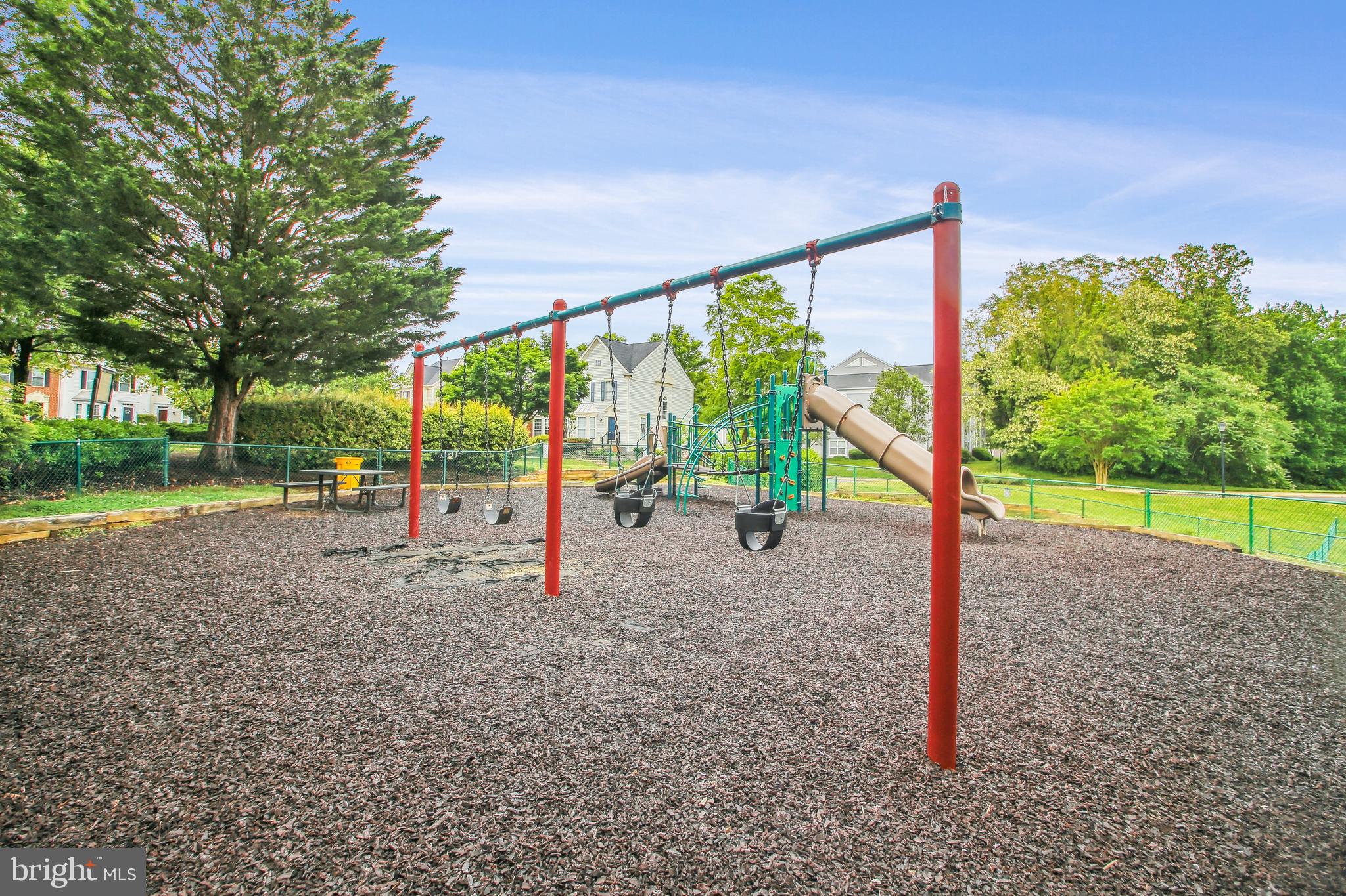 WINDGATE CONDO - Residential