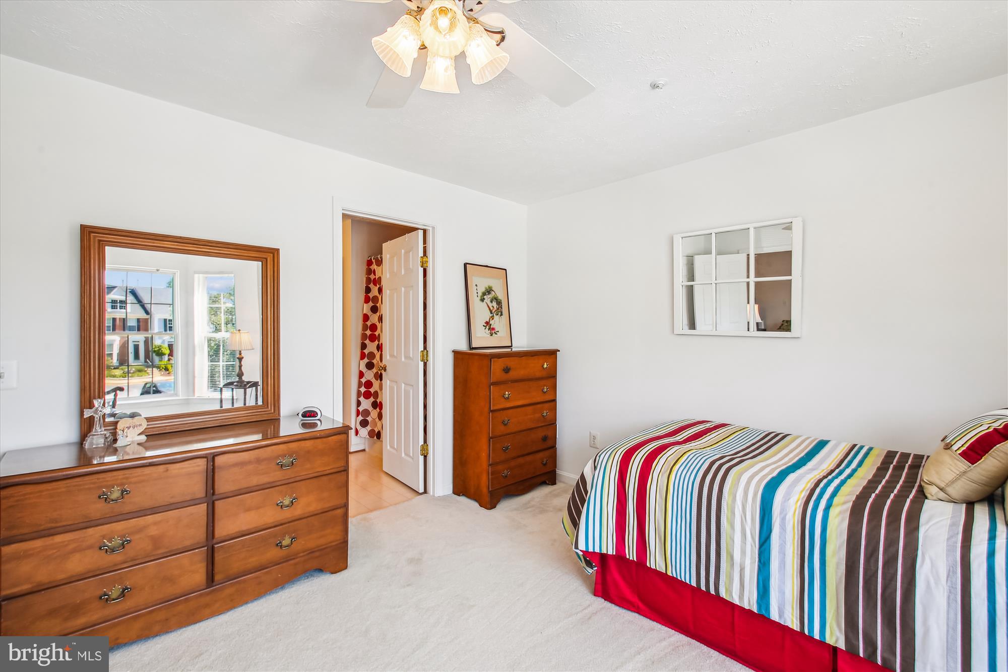 WINDGATE CONDO - Residential