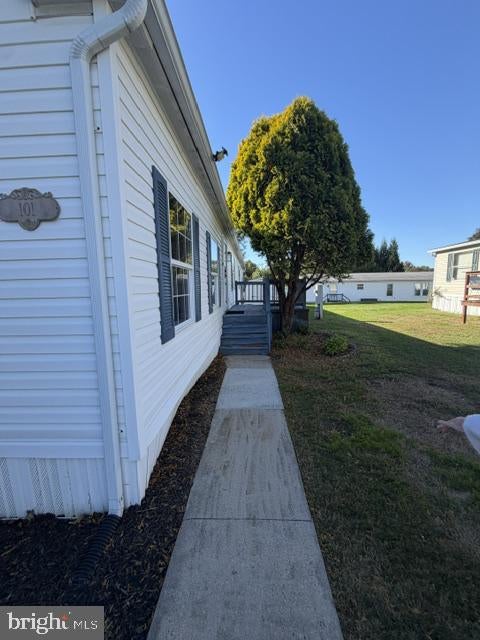101 ORIOLE COURT