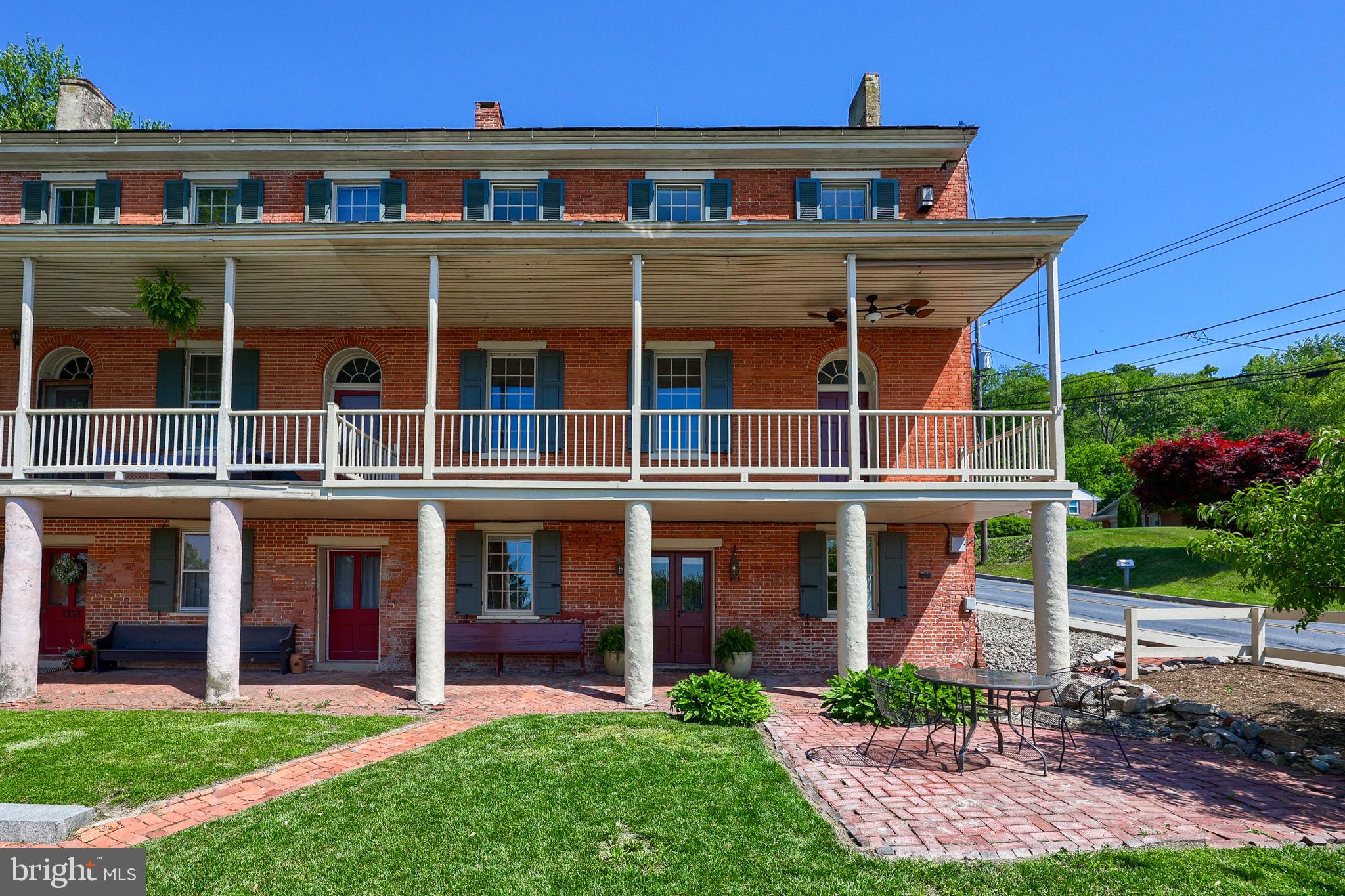 400 KINDERHOOK ROAD