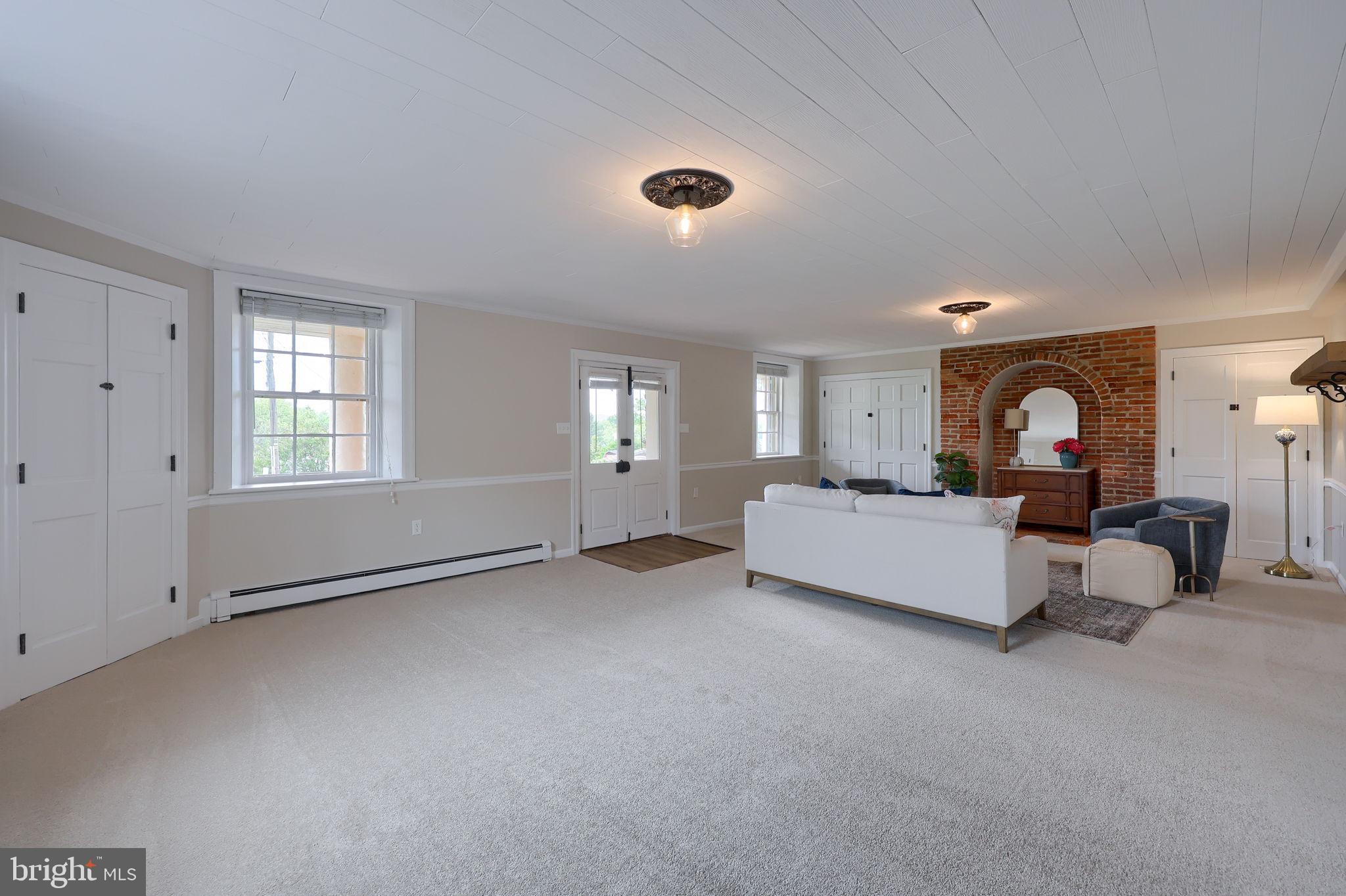 COLUMBIA BOROUGH - Residential