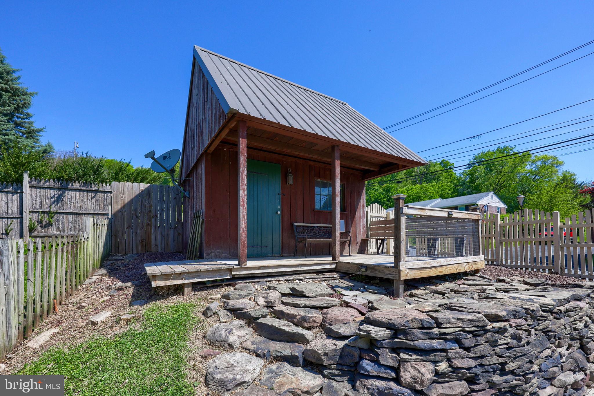 COLUMBIA BOROUGH - Residential