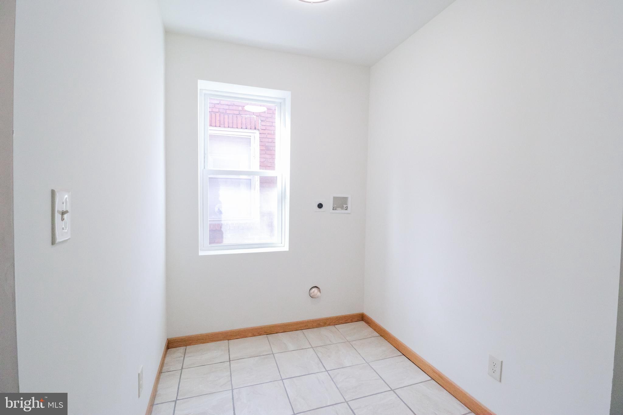 HARRISBURG - Residential