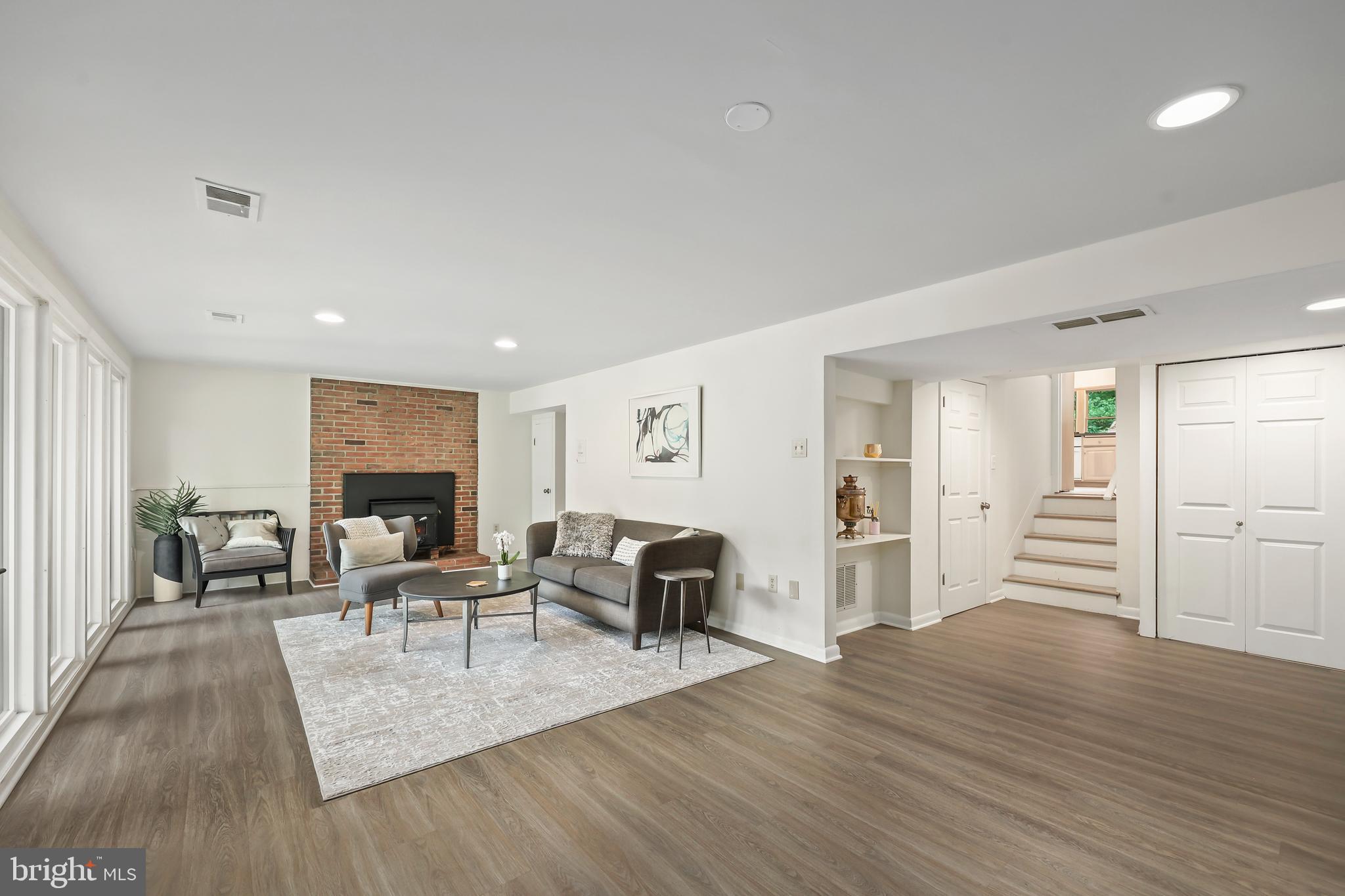 3309 PARKSIDE TERRACE
