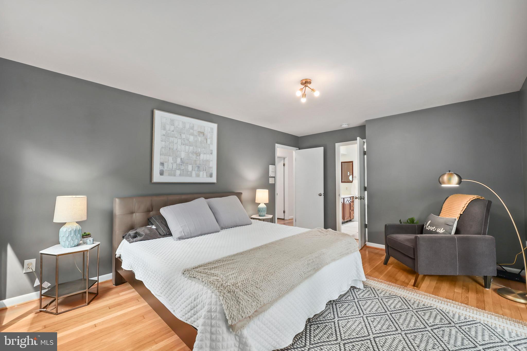 MANTUA HILLS - Residential