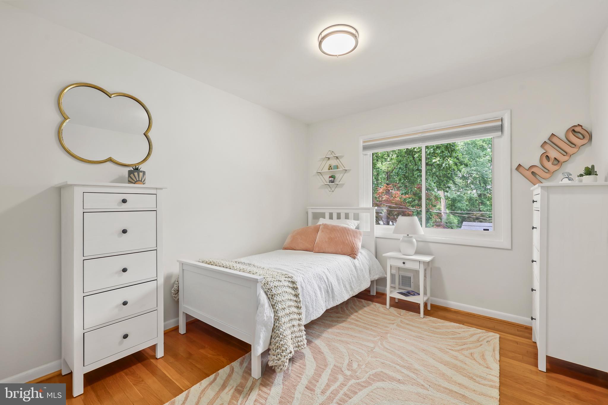 MANTUA HILLS - Residential