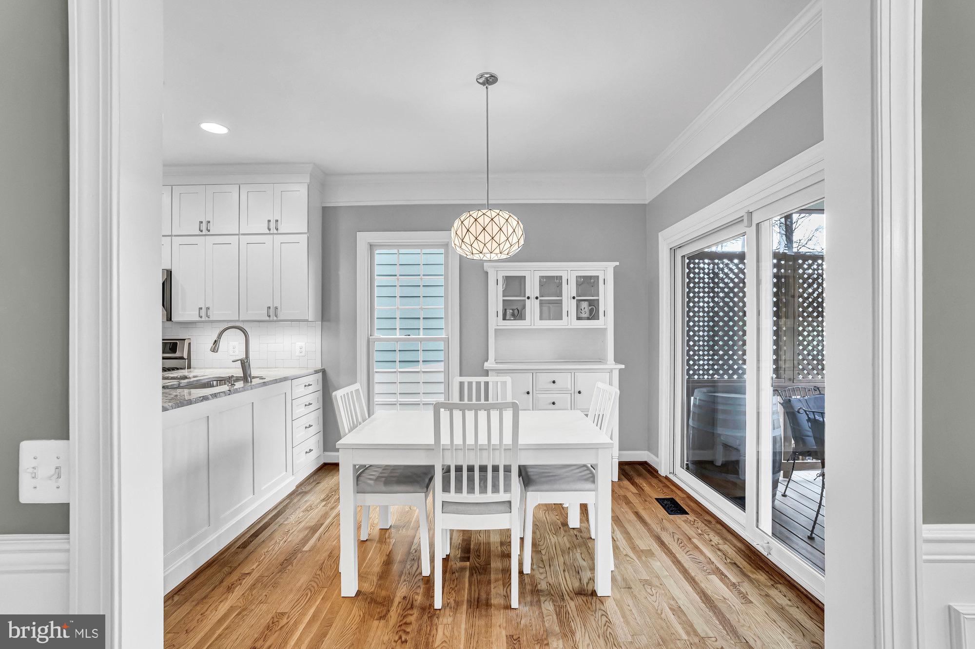 PENDERBROOK - Residential