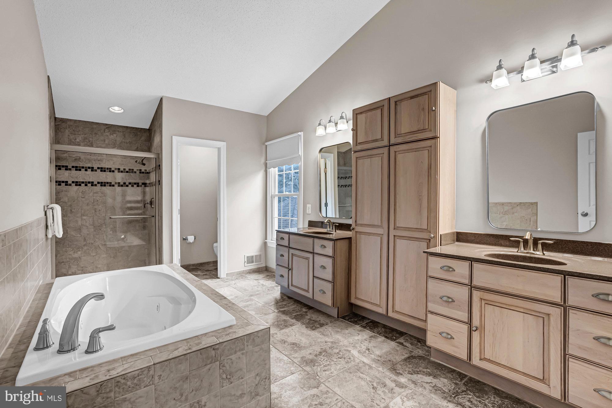 PENDERBROOK - Residential