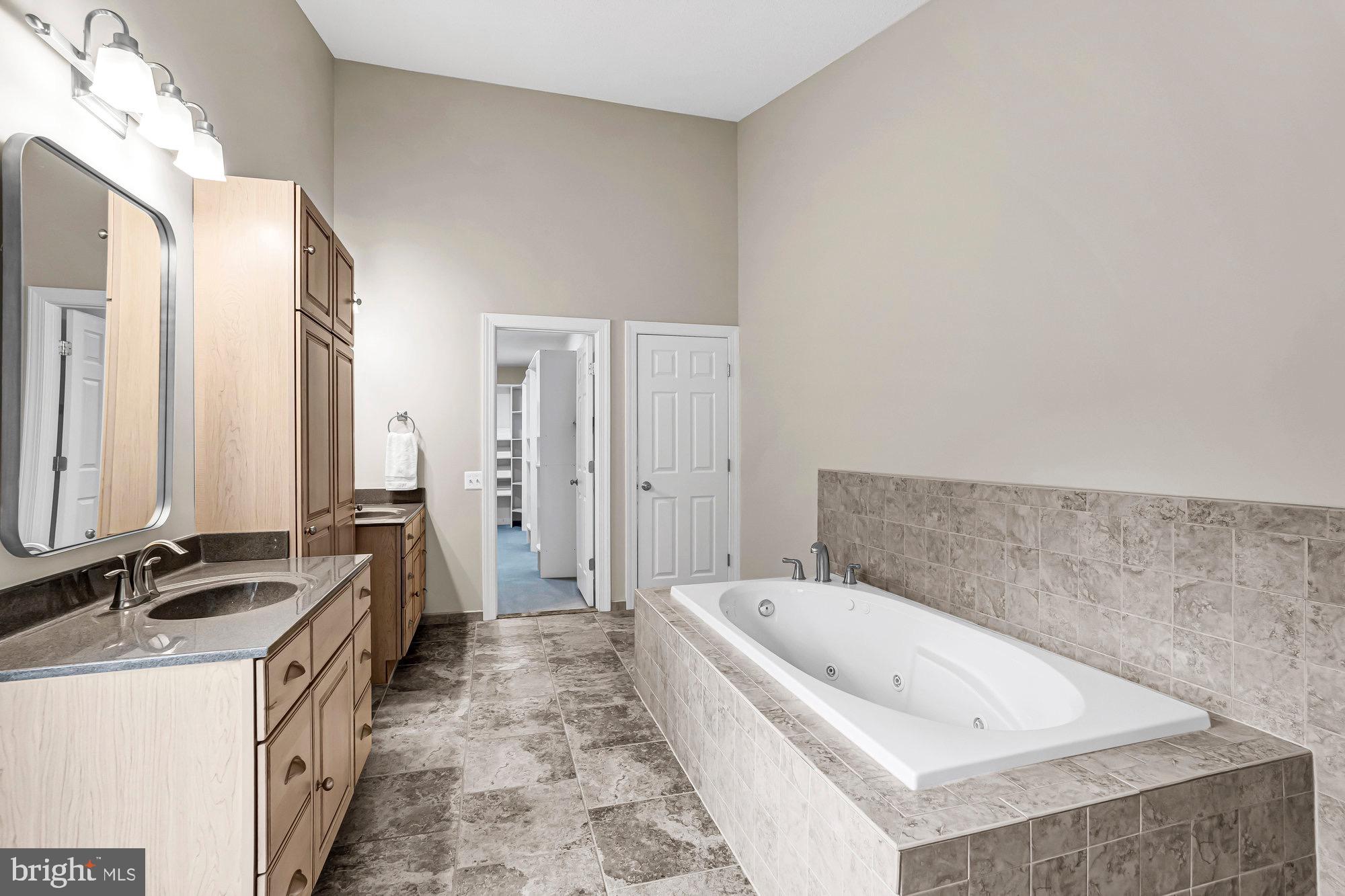 PENDERBROOK - Residential