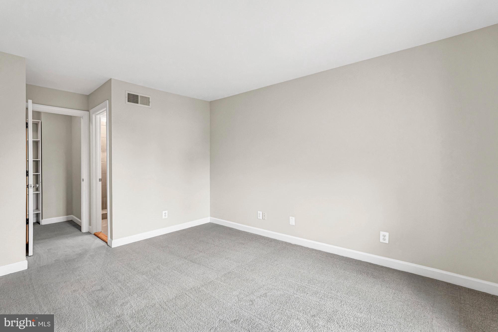 PENDERBROOK - Residential