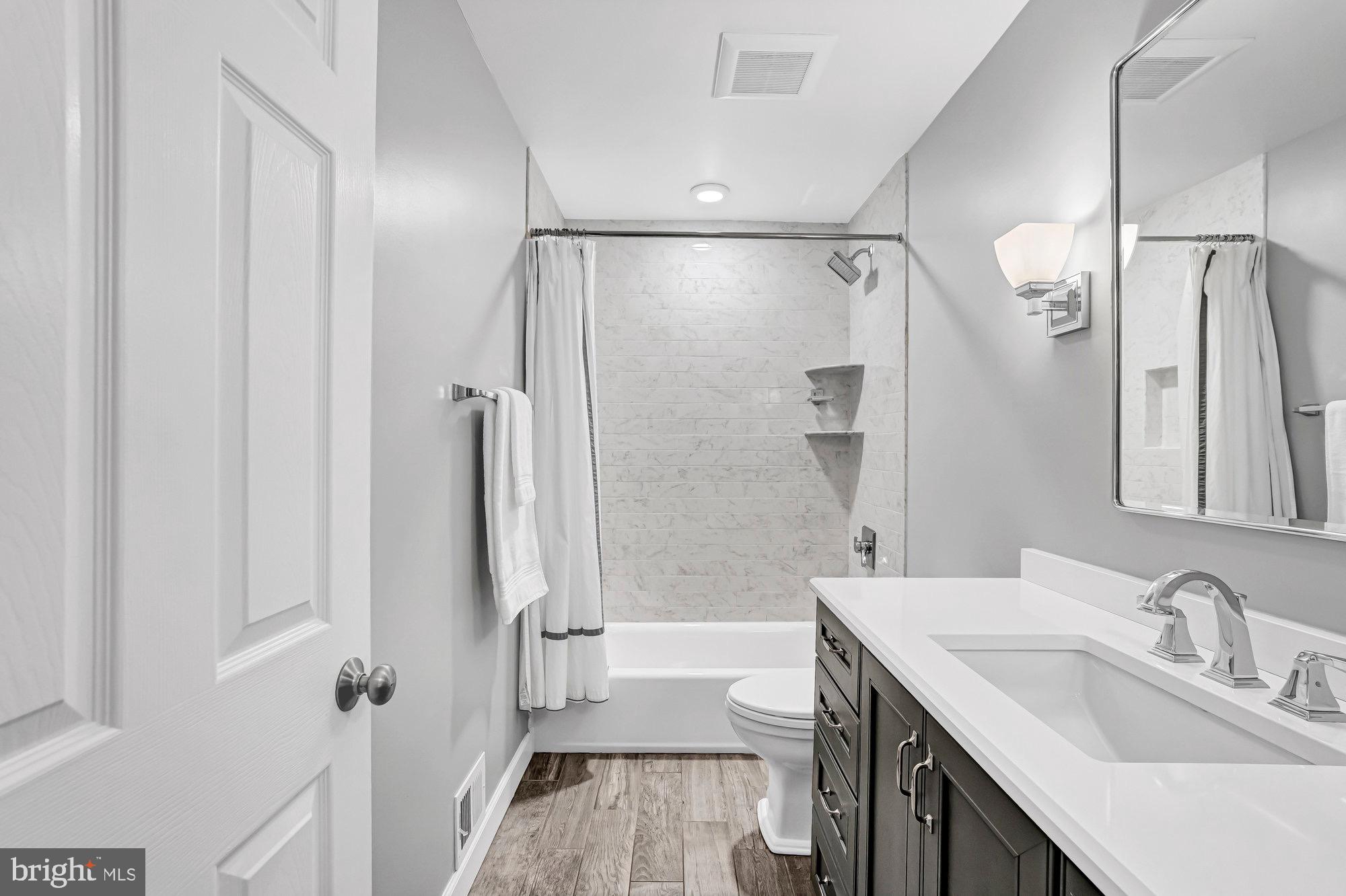 PENDERBROOK - Residential