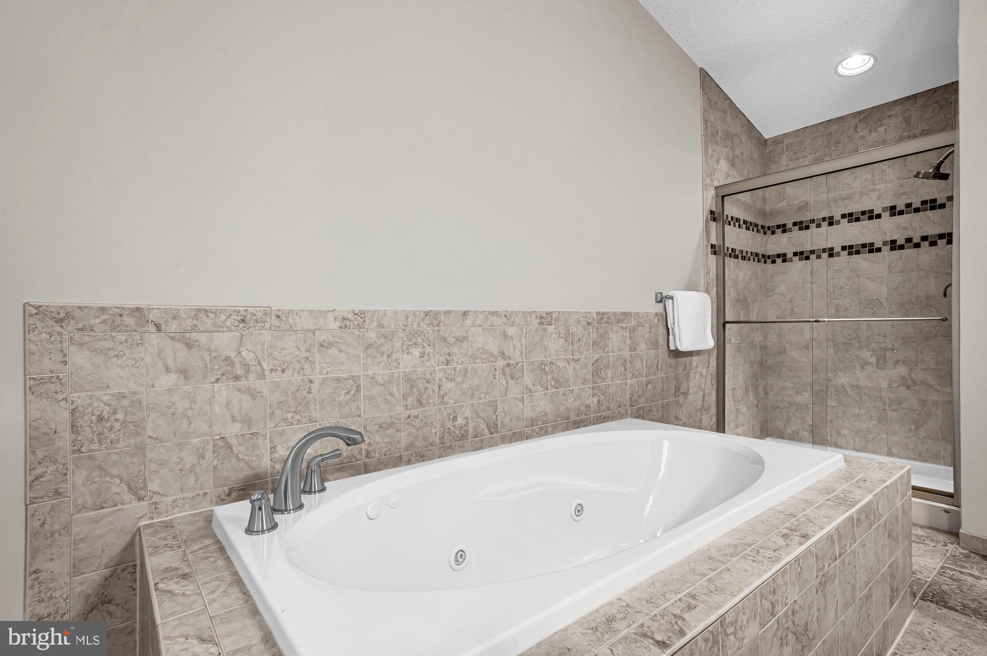 PENDERBROOK - Residential