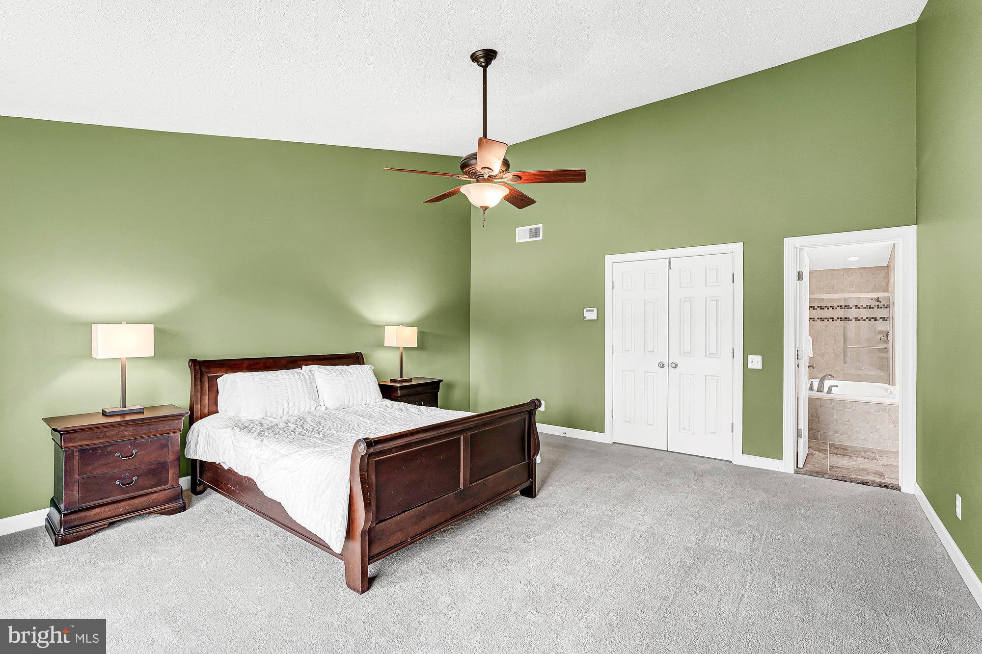 PENDERBROOK - Residential