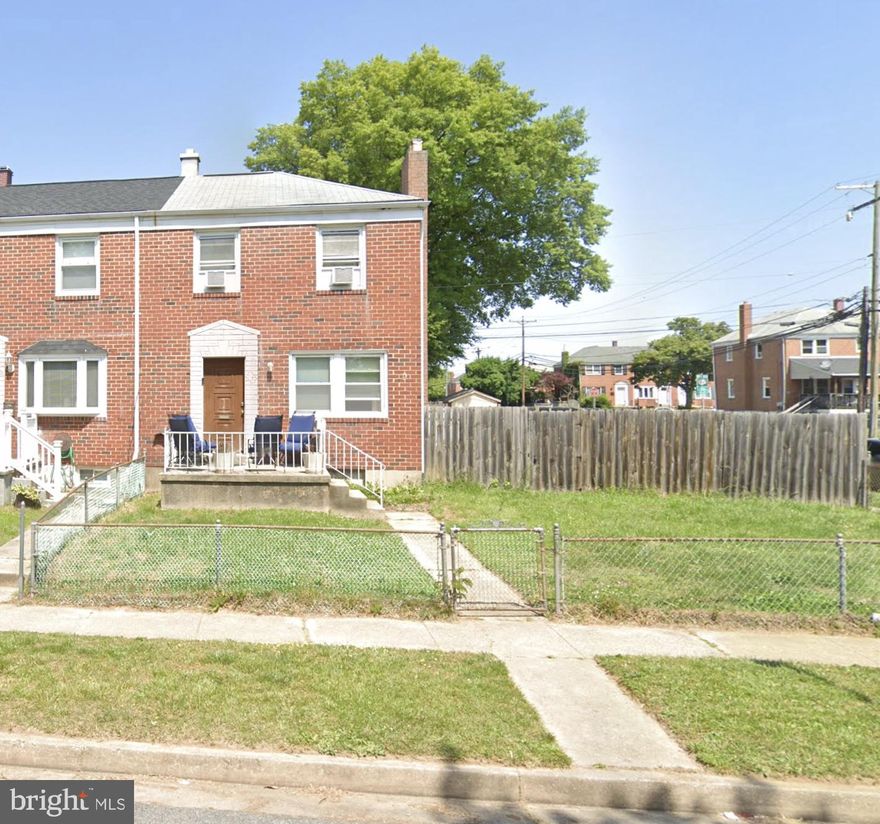 HUGE END OF GROUP TOWN HOME!! 3 beds and 1.5 bath! with partially finished basement. Fenced in Yard!! 2 Car Parking at rear!!Close to schools, shops and other amenities!! Easily accessible from I-695 and I-95 and close to Whitemarsh!