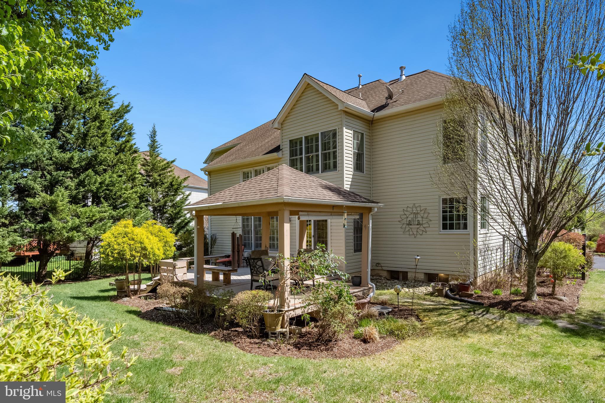 PARKSIDE MANOR - Residential