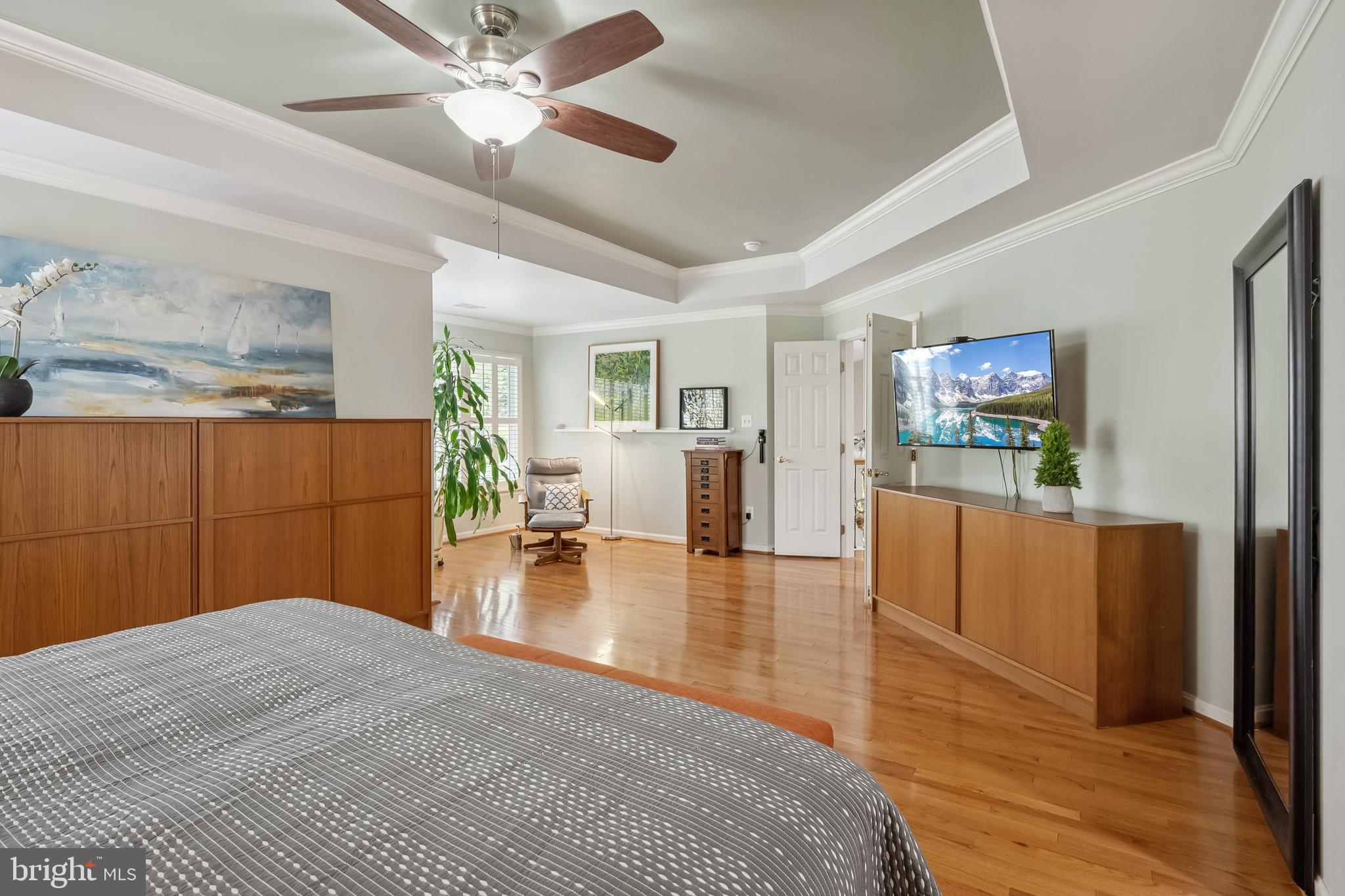 PARKSIDE MANOR - Residential