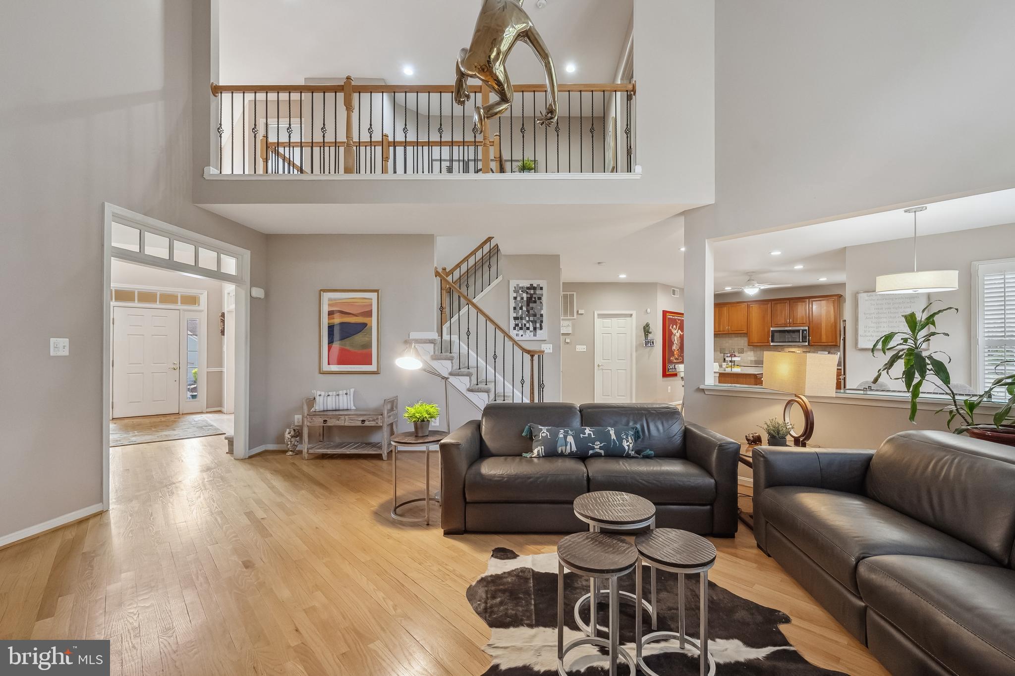 PARKSIDE MANOR - Residential