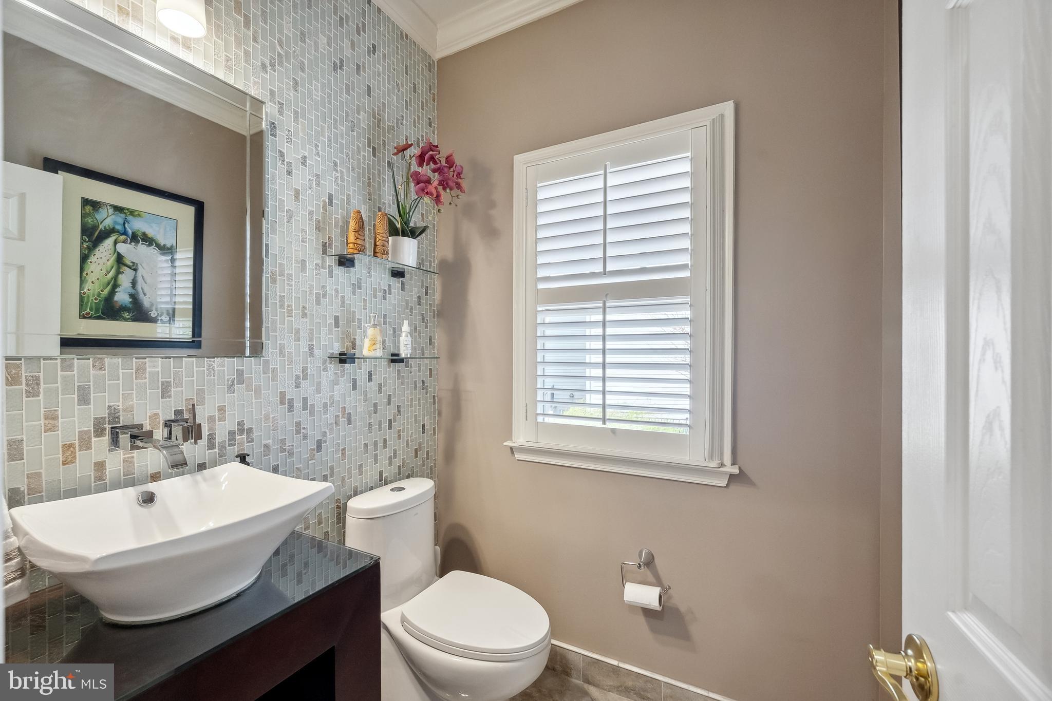 PARKSIDE MANOR - Residential