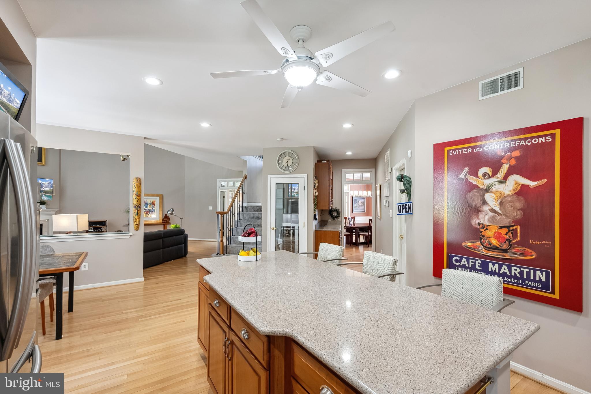 PARKSIDE MANOR - Residential