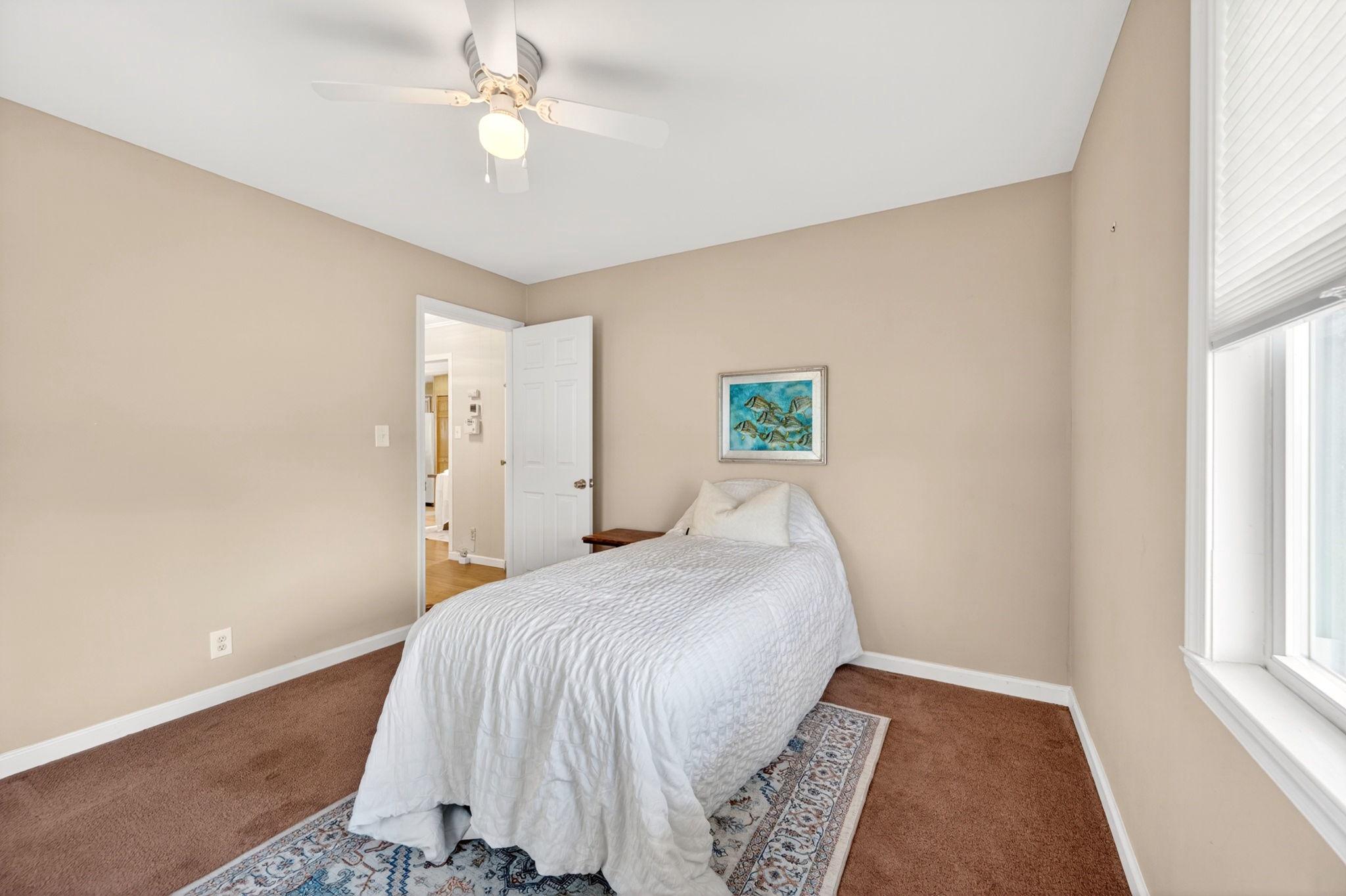 GRAY MANOR - Residential