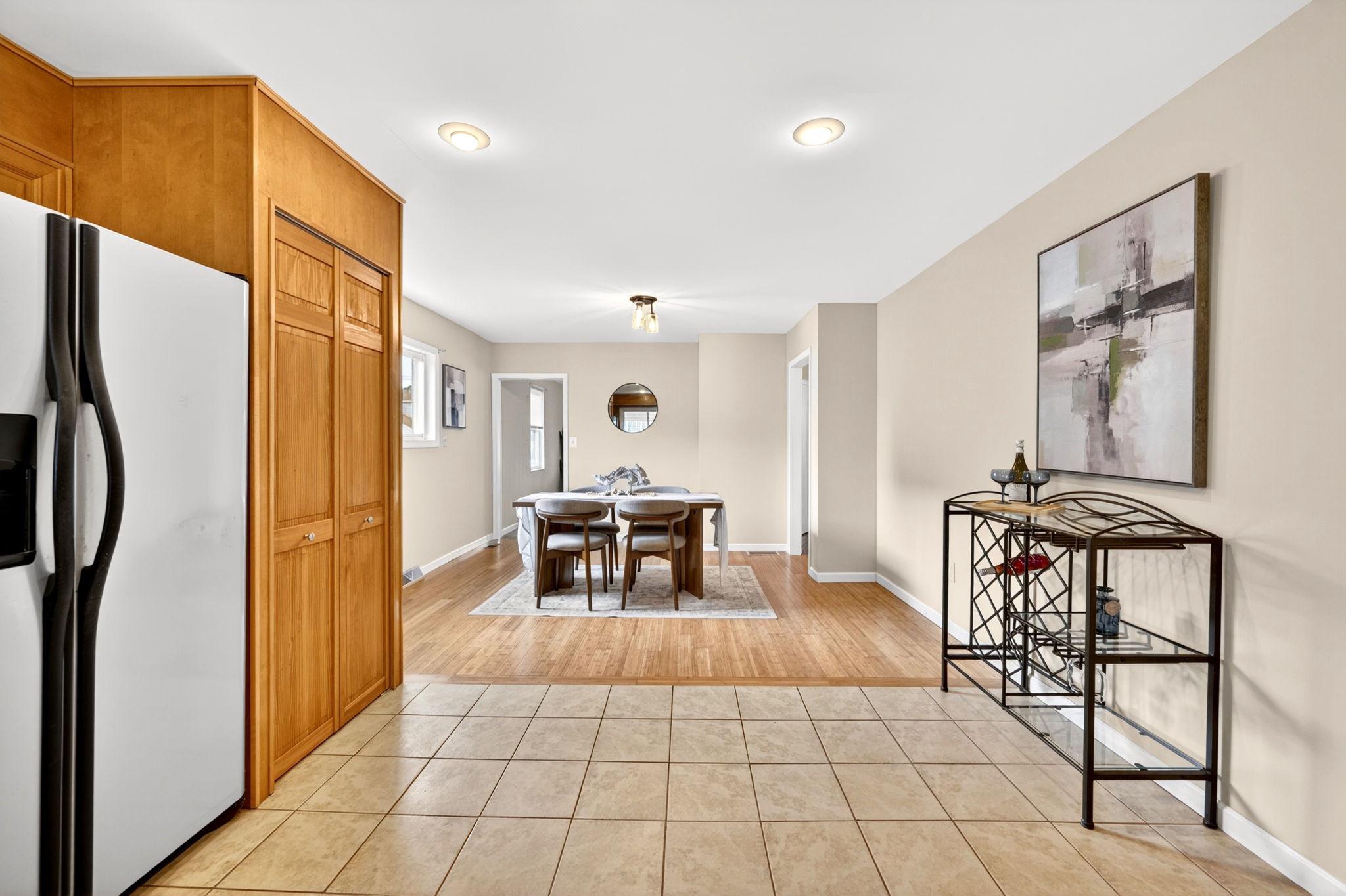 GRAY MANOR - Residential