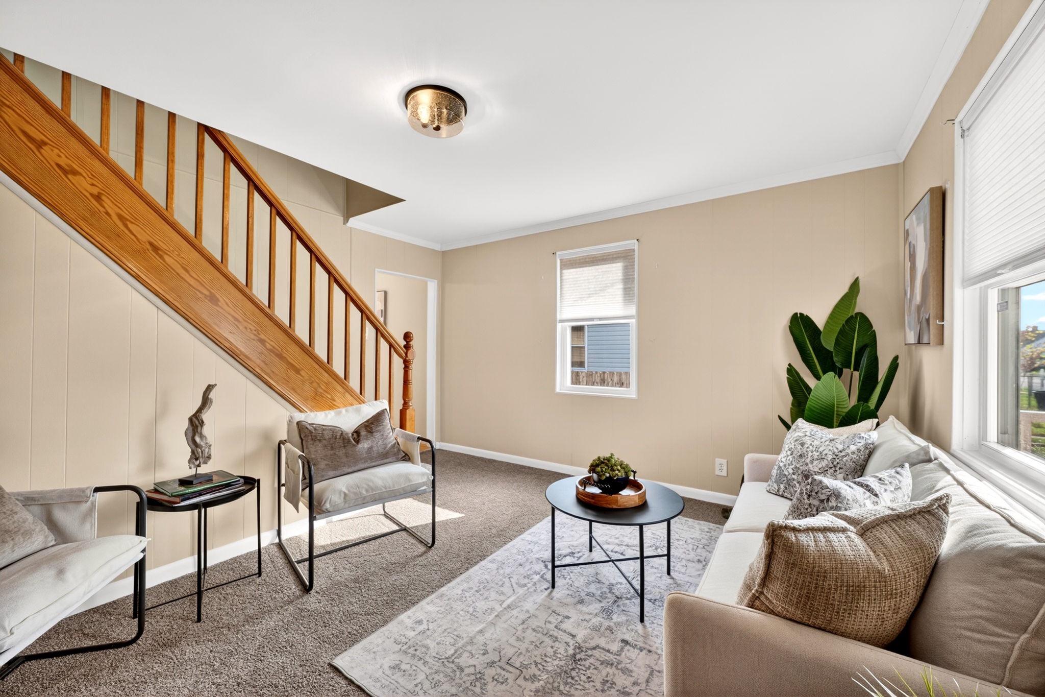 GRAY MANOR - Residential